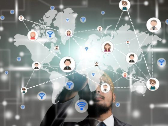 11 Best Slack Alternatives To Try In 2025: Free & Paid