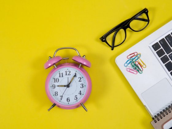 12 Best Time Tracking Software For Time Management in 2025